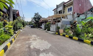 Dijual Tanah Beserta Bangunan Tua, Hitung Tanah di Pamulang