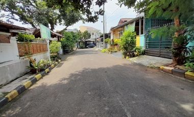 Dijual Tanah Beserta Bangunan Tua, Hitung Tanah di Pamulang