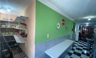 Casa rentera de venta en Quito, sector La Ecuatoriana, barrio la Merced