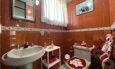 Casa rentera de venta en Quito, sector La Ecuatoriana, barrio la Merced
