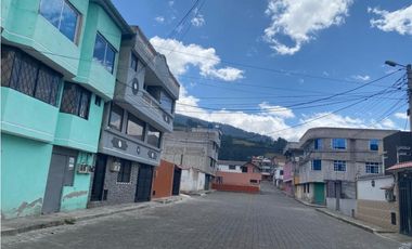 Casa rentera de venta en Quito, sector La Ecuatoriana, barrio la Merced