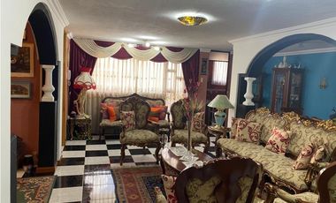Casa rentera de venta en Quito, sector La Ecuatoriana, barrio la Merced
