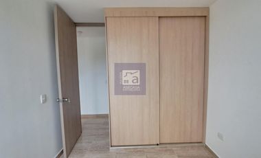 COD. 5343 - SE ARRIENDA APARTAMENTO - BARRIO: PALENQUE