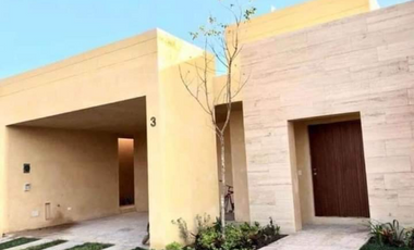 Privada Residencial Conkal En venta hermosas Casa de una planta 3 recamaras mas piscina