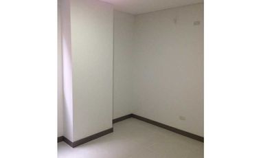 La Morelia-en el Tradicional Sector de Cristales-Apartamento en Venta