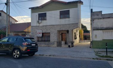 Chalet en venta en Sarandi Oeste