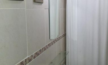 EXCELENTE PROPIEDAD C/PARQUE E/AUTO 4 AMB. PILETA. PROX. AV. MARQUEZ.