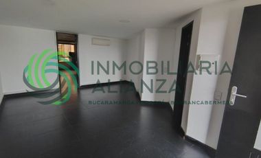 oficina en arriendo en centro. Cod A12534