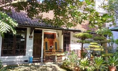 6 Bedroom House for sale