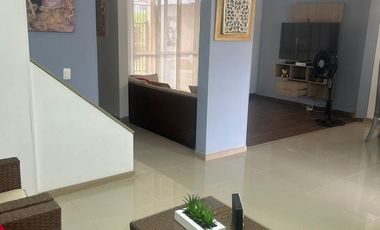 casa en venta en cinco soles. Cod V14826