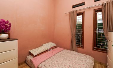 Rumah SHM Hadap Selatan 15 Mnt ke KCM Wisma Asri Dibantu KPR J-44207