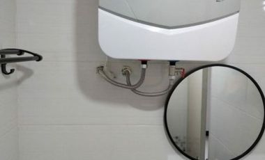 Apt. Amega Crown, Unit Baru Gress hadap pool, Furnish