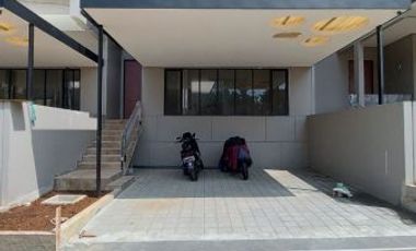 Rumah Baru Moderen Di Pondok Hijau Setiabudi Dekat EXIT TOL PASTEUR, MARANATHA