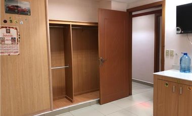 En Alquiler Hermoso Apartamento en Colon Cerca de 4 Altos