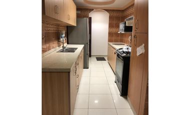 En Alquiler Hermoso Apartamento en Colon Cerca de 4 Altos
