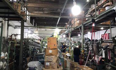 Venta Galpón 551M² En 2  Plantas  en Ramos Mejía -  Muy Buen Estado -
