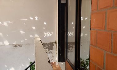 casa en venta en la aldea. Cod V5079