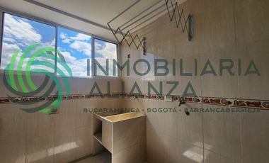 apartamento en arriendo en halcon de granada. Cod A15970