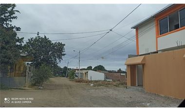 casa de venta en manta  zona norte Manabí