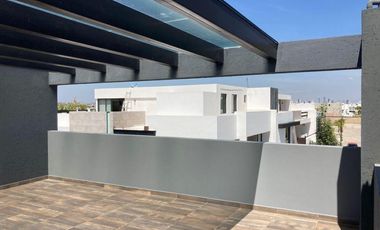 Casa en Venta en Lomas de Angelopolis Puebla, Cascata. Acabados de Lujo.
