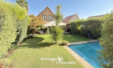 Casa En Venta En Chicureo Oriente