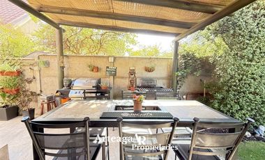 Casa En Venta En Chicureo Oriente