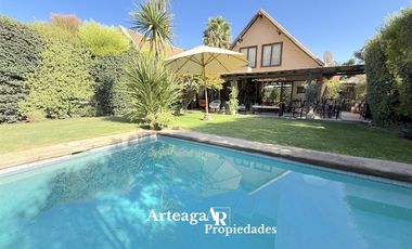 Casa En Venta En Chicureo Oriente