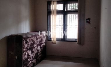 Harga bisa Nego Rumah Lokasi Strategis Dekat ke Lippo Mall di Pondok Mutiara