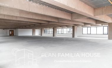 Todo un piso completo para oficinas de 683 mts en Chía