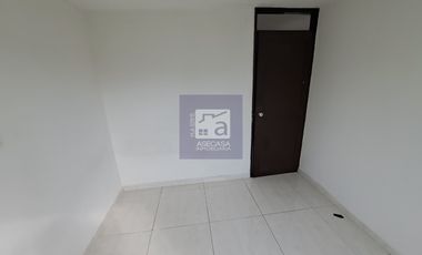 COD. 4476 - SE ARRIENDA APARTAMENTO - BARRIO: EL BOSQUE