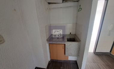 COD. 4476 - SE ARRIENDA APARTAMENTO - BARRIO: EL BOSQUE