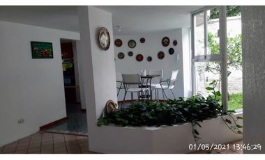 Casa Yerbabuena, Coatepec. Venta.