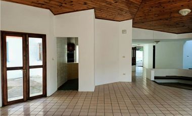 Casa Yerbabuena, Coatepec. Venta.