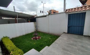 Casa de venta en Ordoñez Lasso – código:17071