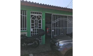 CASA VENTA 3 RECAMARAS MAÑANITAS
