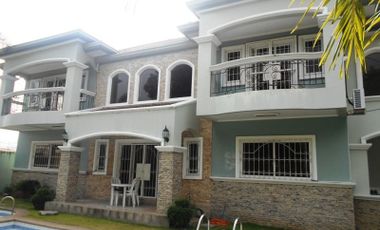 Five Bedroom House and Lot for Sale in Angeles City near Cla