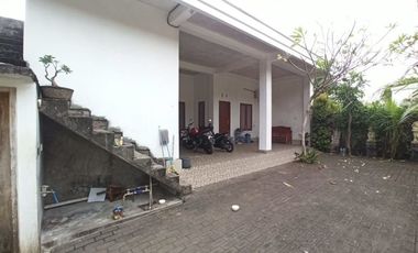 DIJUAL RUMAH KOST MURAH DEKAT KAMPUS DAN GWK