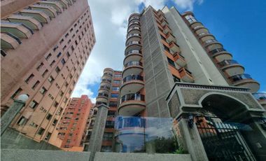 Venta apartamento usado en Alto Prado