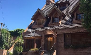 Chalet en venta en Villa Sarmiento