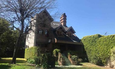 Chalet en venta en Villa Sarmiento
