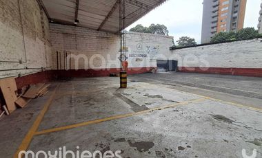 lote en arriendo en los colores. Cod A69594