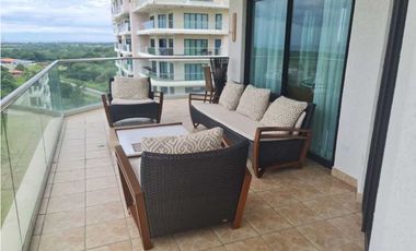 VENTA DE APARTAMENTO DE PLAYA EN SAN CARLOS, PH VISTAMAR GOLF & MARINA