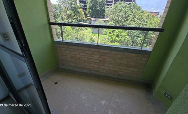 apartamento en arriendo en aves maria. Cod A511562