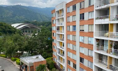 apartamento en arriendo en conjunto residencial reserva de la loma. Cod A120156