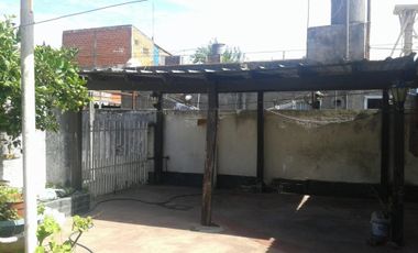 PH AL FONDO 4 AMBIENTES MORON SUR
