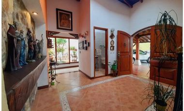 Casa para Arriendo en Envigado Escobero
