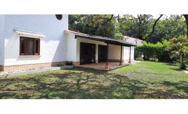 Casa para la venta en  jamundi via potrerito campestre espaciosa