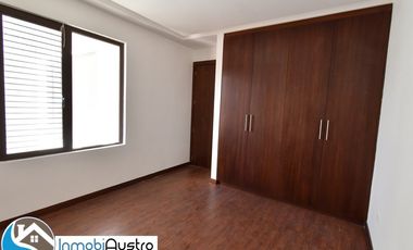 Venta Casa Acabados de Lujo al Norte de Cuenca.