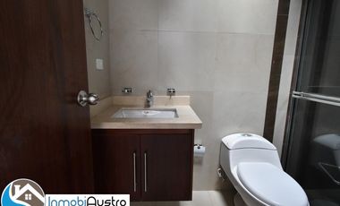 Venta Casa Acabados de Lujo al Norte de Cuenca.