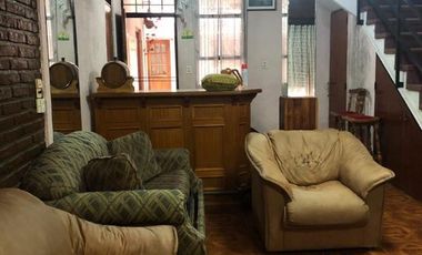 Casa PH en venta en Moron Centro